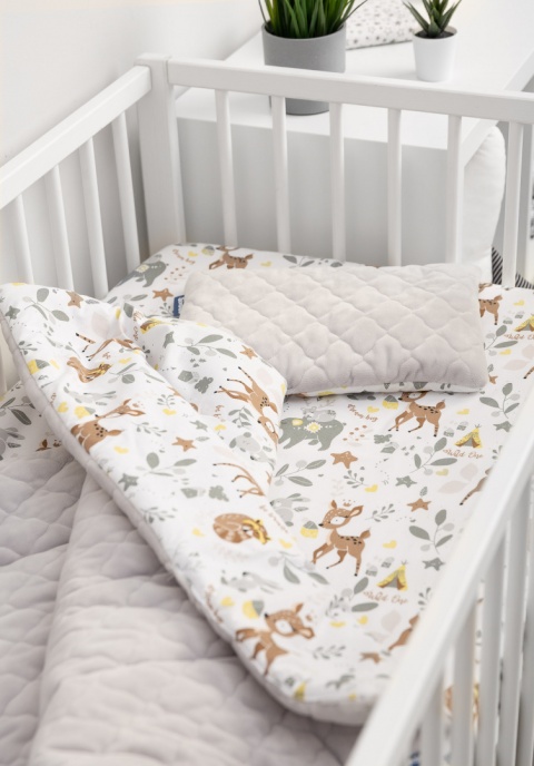 Prześcieradło drukowane miła w dotyku bawełna Sensillo 120x60 cm - LEŚNA PRZYGODA