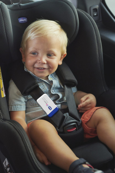 Seat2Fit I-Size Air Chicco 45-105 cm 0–18 kg tyłem do 4 lat obrotowy fotelik samochodowy - Black Air