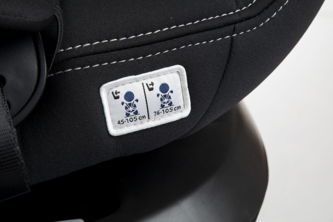 Seat2Fit I-Size Air Chicco 45-105 cm 0–18 kg tyłem do 4 lat obrotowy fotelik samochodowy - Black Air