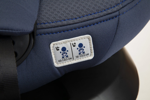 Seat2Fit I-Size Air Chicco od 45 do 105 cm (0–18 kg) tyłem do 4 lat obrotowy fotelik samochodowy - Ink Air