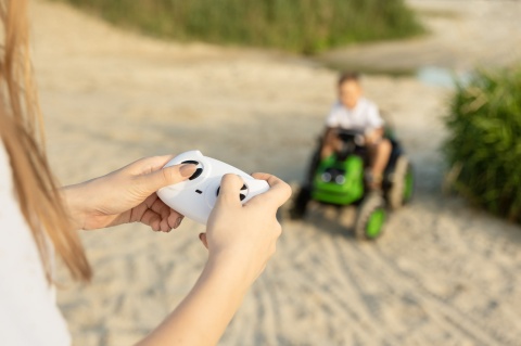 TOYZ Traktor Hector Pojazd na akumulator - RED