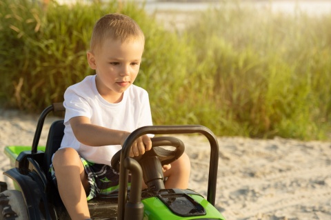 TOYZ Traktor Hector Pojazd na akumulator - RED