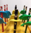 Ołówki z gumką Apli Kids - Superbohaterowie 16 szt. DISPLAY