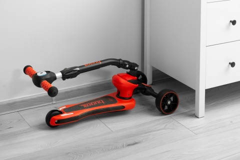 Hugo hulajnoga 3-kołowa trójkołowa Toyz by Caretero - RED